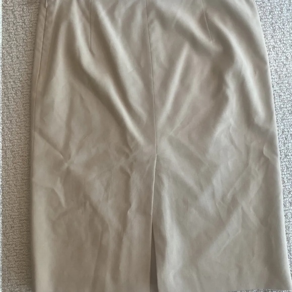Prada Pencil Skirt Women’s Size 46 US 12 Made in Italy - Picture 13 of 13